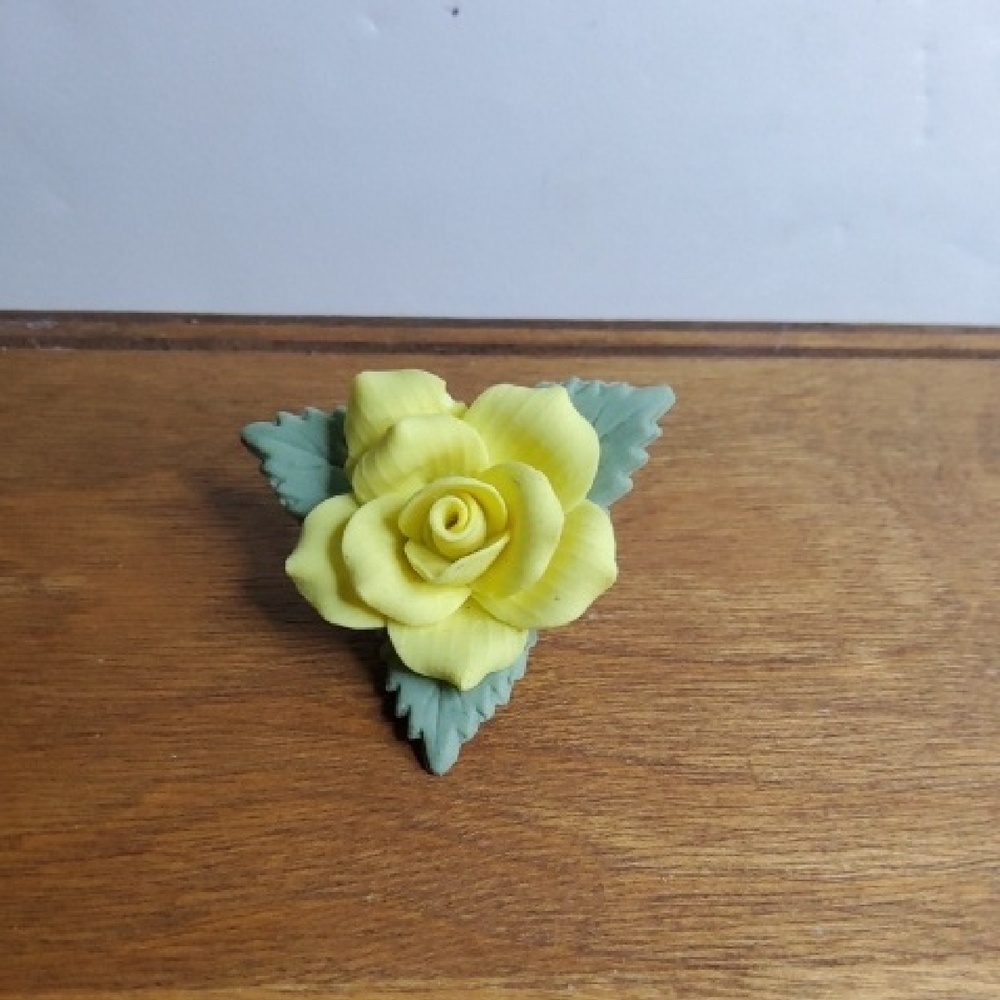Vintage Porcelain Yellow Rose Brooch.